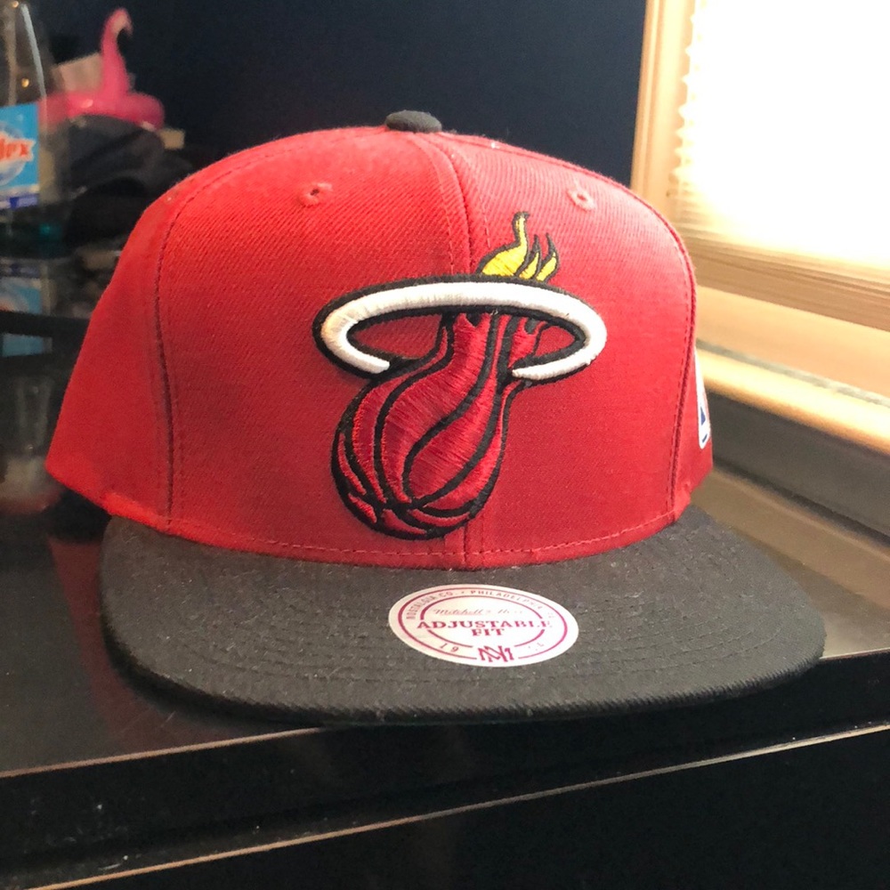 Miami Heat Mitchell and Ness Hat